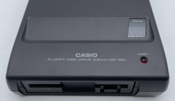 zdjęcie stacji dysków elastycznych Casio MD-120